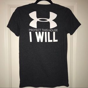 Under Armour v neck